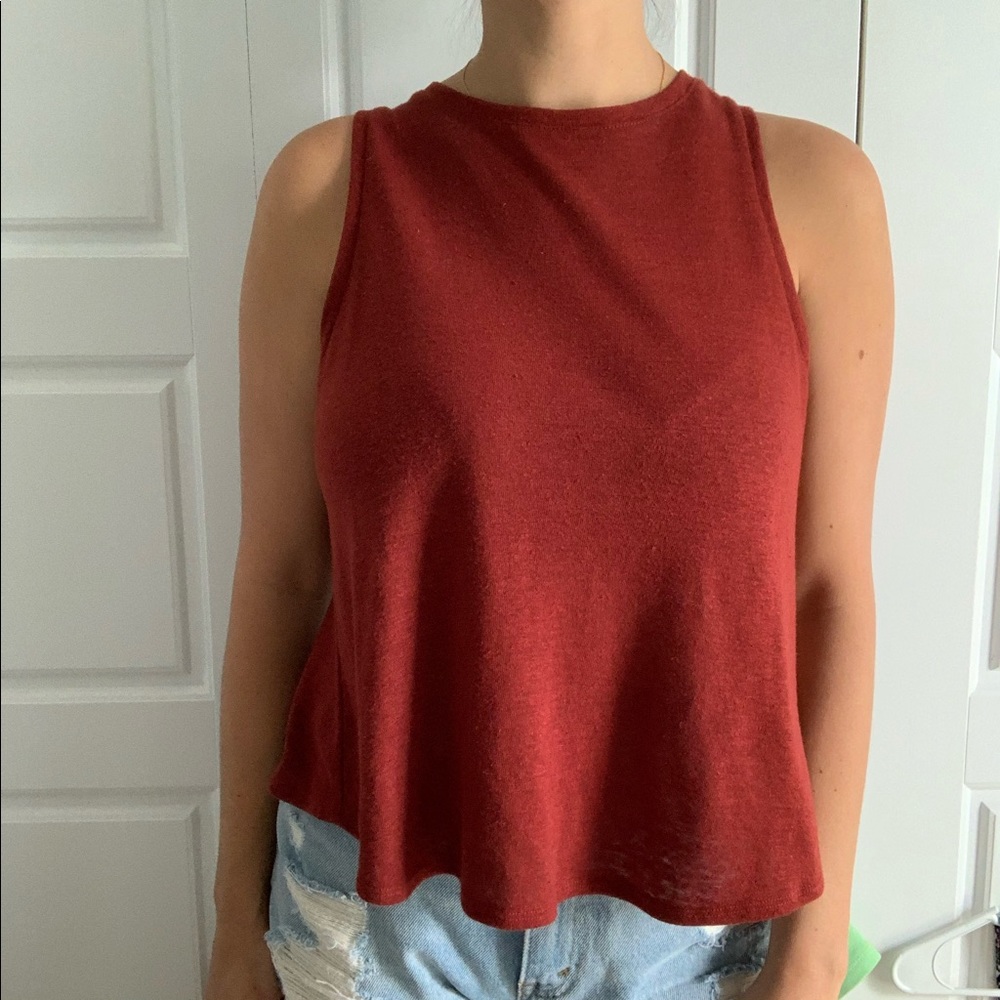 Split back tank